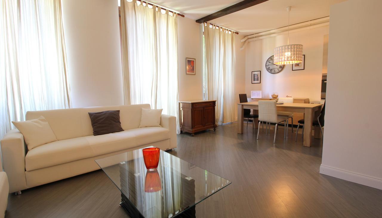 Italianway-Corso Garibaldi 34 Apartment Milan Bagian luar foto