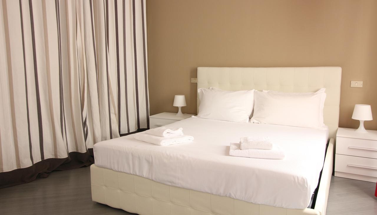 Italianway-Corso Garibaldi 34 Apartment Milan Bagian luar foto